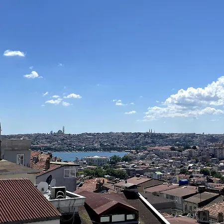 דירה 3br,charming Flat,golden Horn View