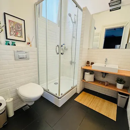 3br,charming Flat,golden Horn View *