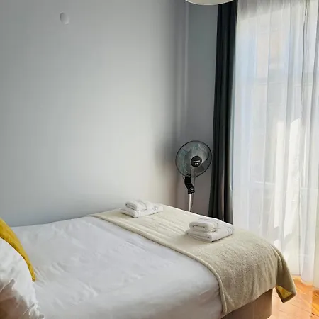 3br,charming Flat,golden Horn View Apartment